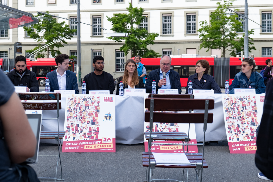 Une initiative pour les 99%