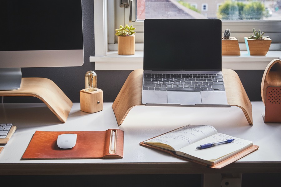 Protéger les droits des travailleuses et travailleurs : aussi en télétravail !